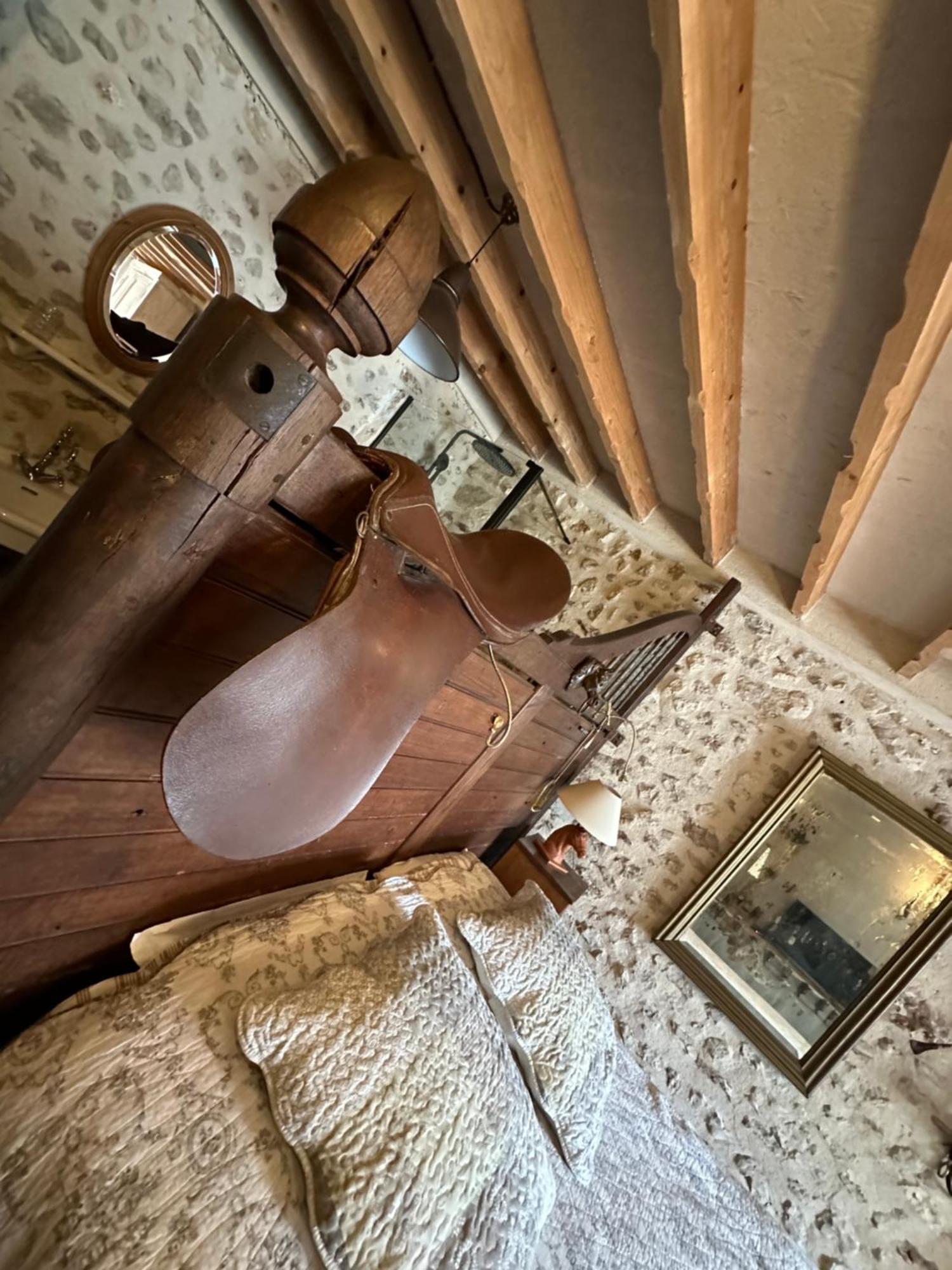 Chambres D'Hotes De La Vallee Javot Fericy ภายนอก รูปภาพ