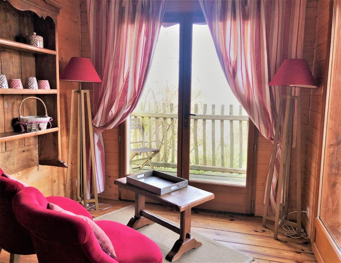 Chambres D'Hotes De La Vallee Javot Fericy ภายนอก รูปภาพ